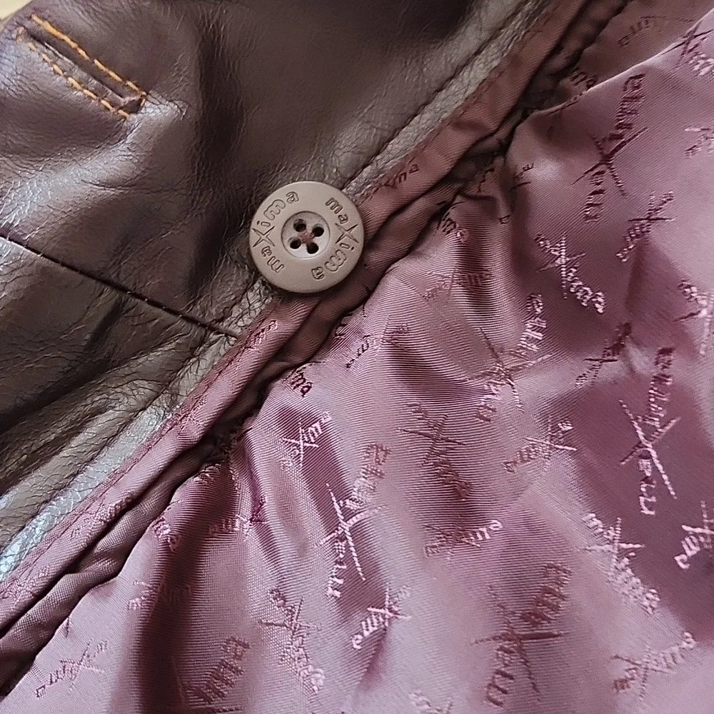 Genuine Leather Lined Coat - Picture 17 of 17